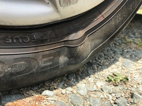 タイヤの損傷